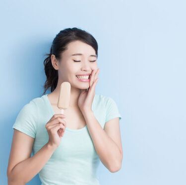 toronto dentist fix sensitive teeth broadview avenue
